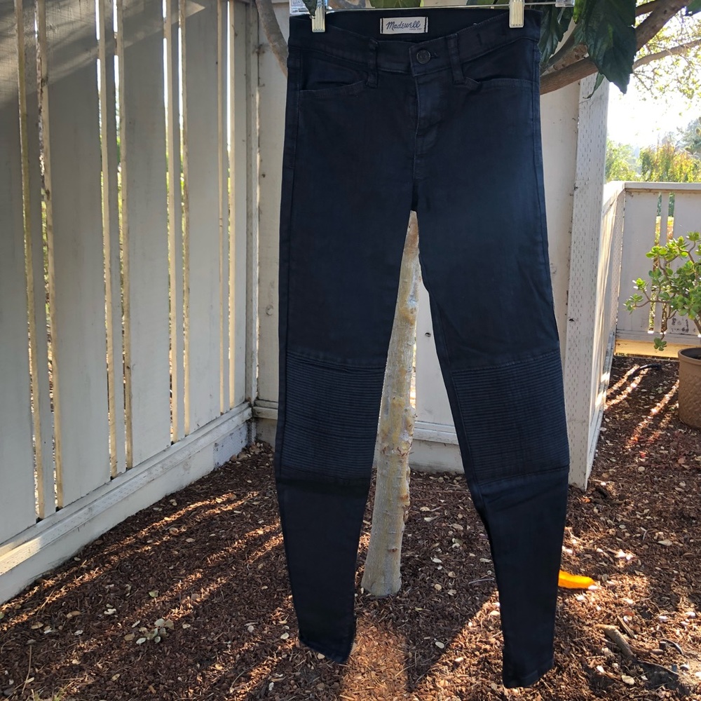 Madewell “skinny skinny” Moto jeans size 25.